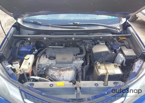 2015 Toyota Rav4 Xle из США, поврежденный, VIN 2T3RFREV1FW299047